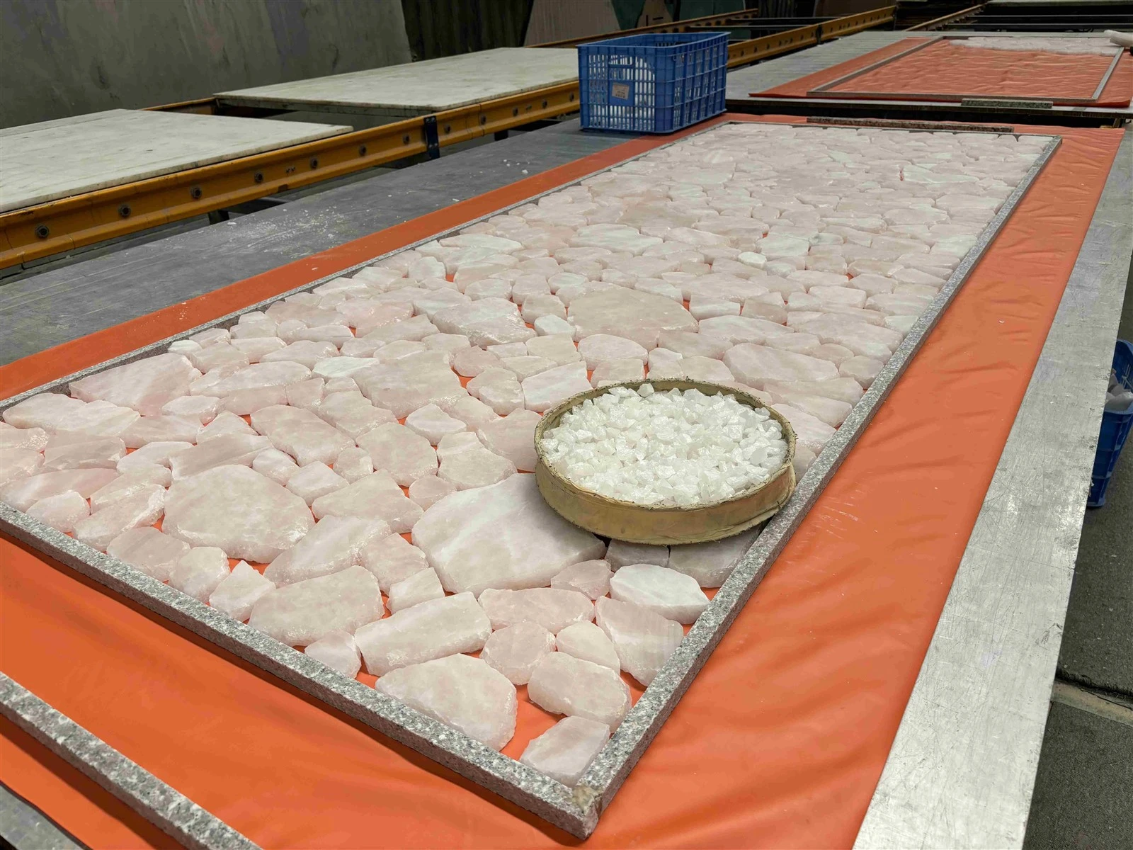 pink-onyx-mosaic-fabrication-factorywebp pink-onyx-mosaic-fabrication-factorywebp
